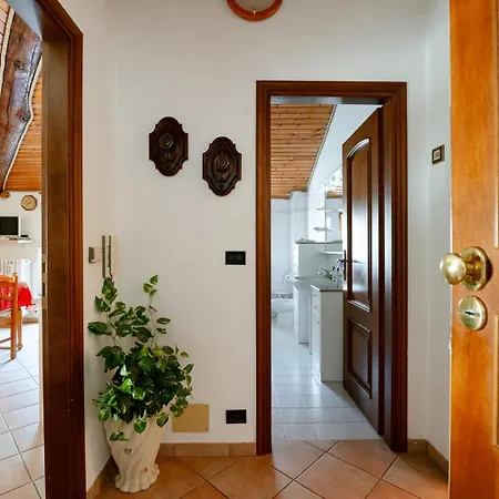 アパート Ampio Bilocale Con Vista Montagne, Centro Ceres