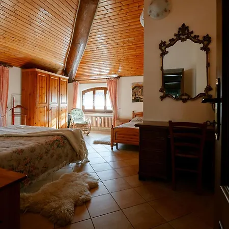 Ampio Bilocale Con Vista Montagne, Centro Апартаменты Ceres