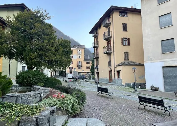 Apartment Ampio Bilocale Con Vista Montagne, Centro